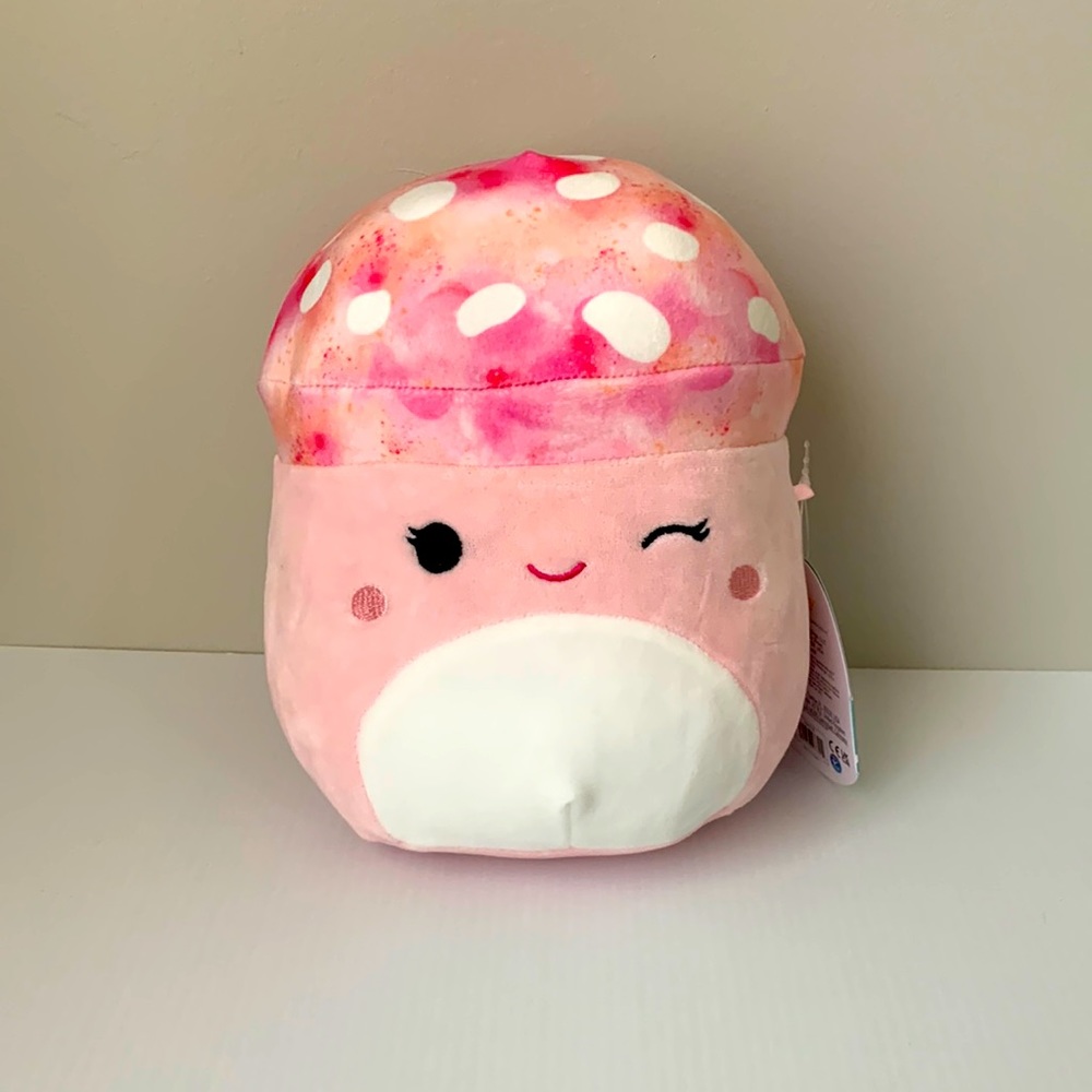 Squishmallow  Molly Mushroom 8”